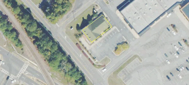 Retail Space Available For Rent