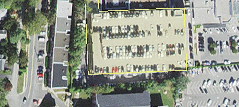 Retail Space in Woodmont Triangle