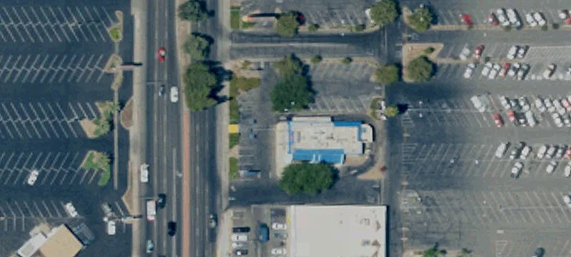 Retail Space on Blackstone Avenue