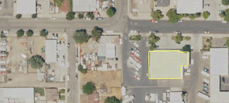 Retail Automotive Building in Visalia
