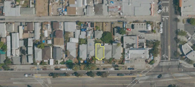 Commercial Land in Opportunity Zone