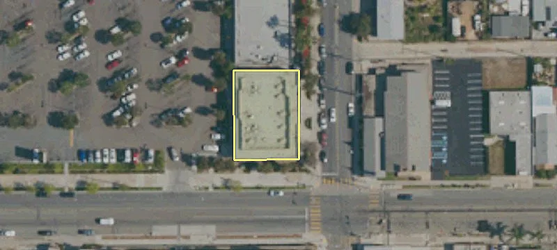 Retail Space in Shopping Center