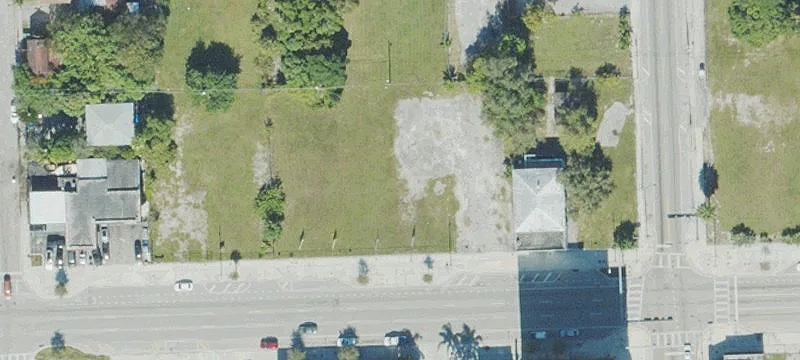 Retail Anchor Space in Little Havana
