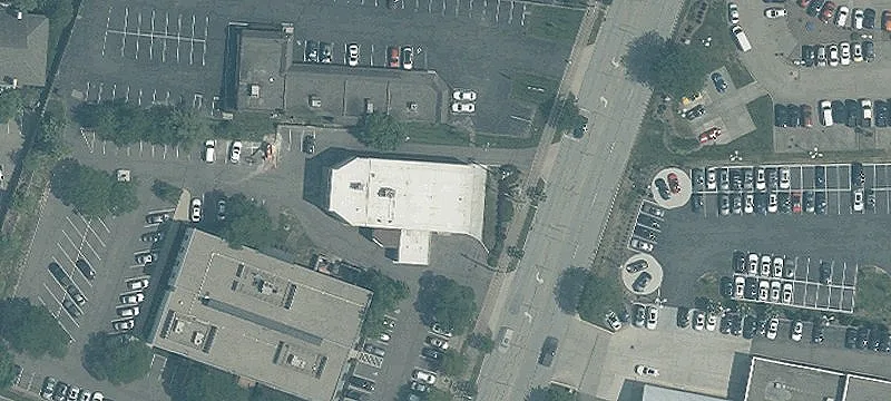 Retail Building on Montgomery Road