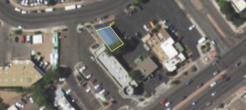 Santa Fe Commercial Building Opportunity