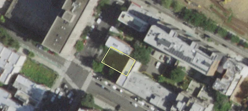 Madison Avenue Retail Space Available