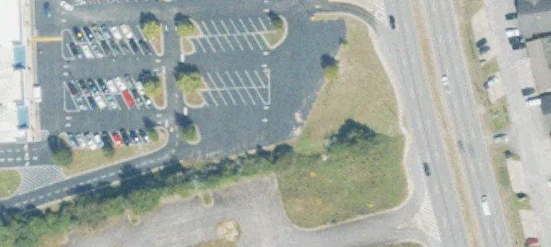 Commercial Land with High Visibility