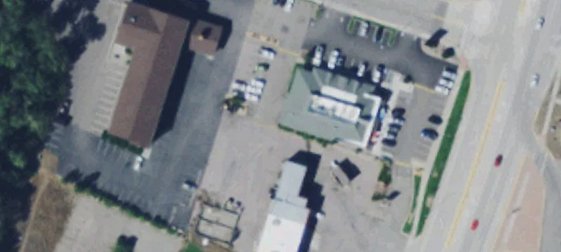 Retail Property Near Hotels