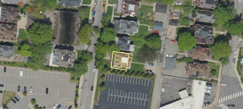 Prime Parking Lot for Rent