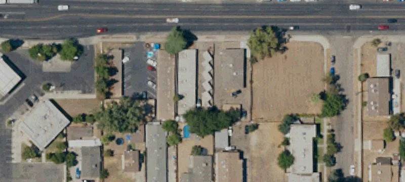 Commercial Retail Land For Rent