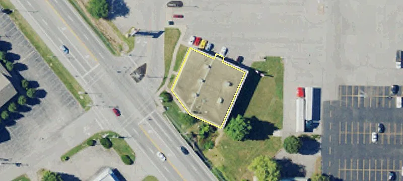Retail Space Near Airport