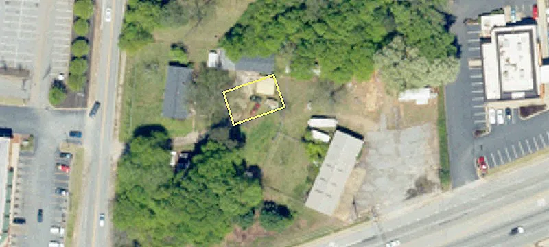 Land in Retail Corridor