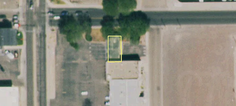 Retail/Restaurant Space For Lease
