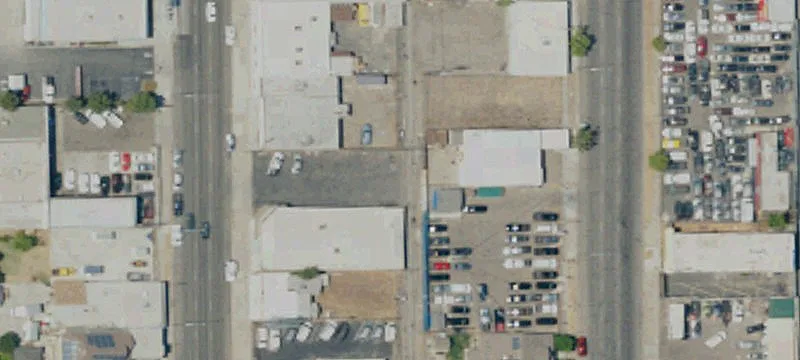 Freestanding Retail Building on Blackstone