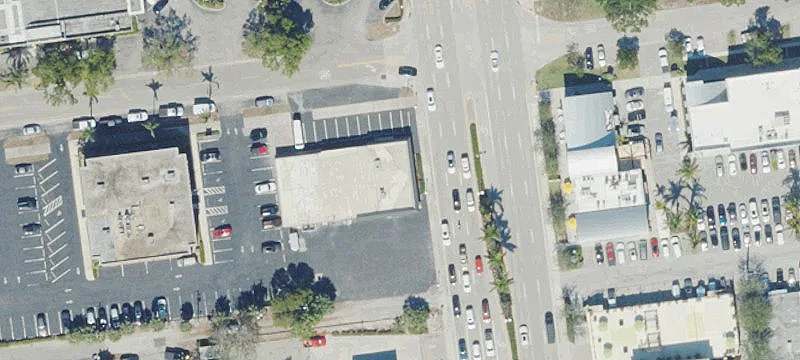 Retail/Restaurant/Office Space in Naples