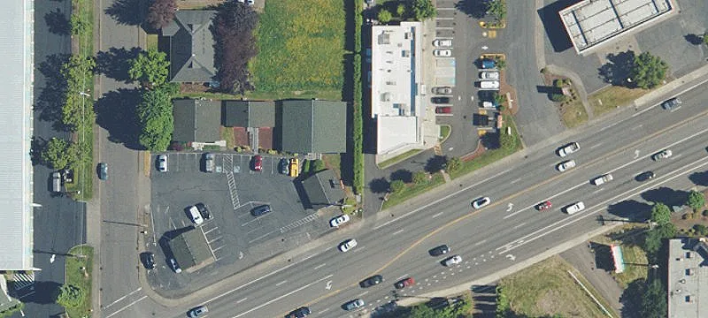 Office-Retail Investment Property on 99W