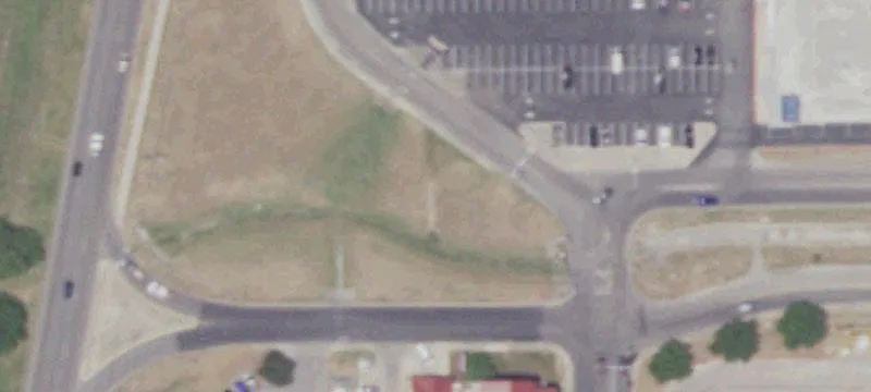 Commercial Land in High Traffic Area