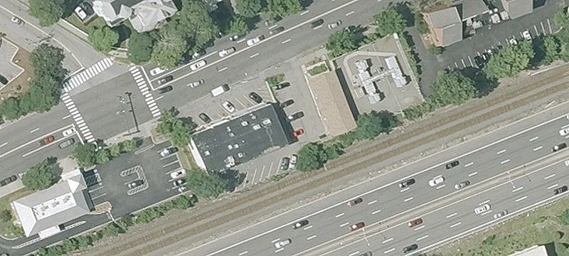 Retail/Office Space in Newton, MA