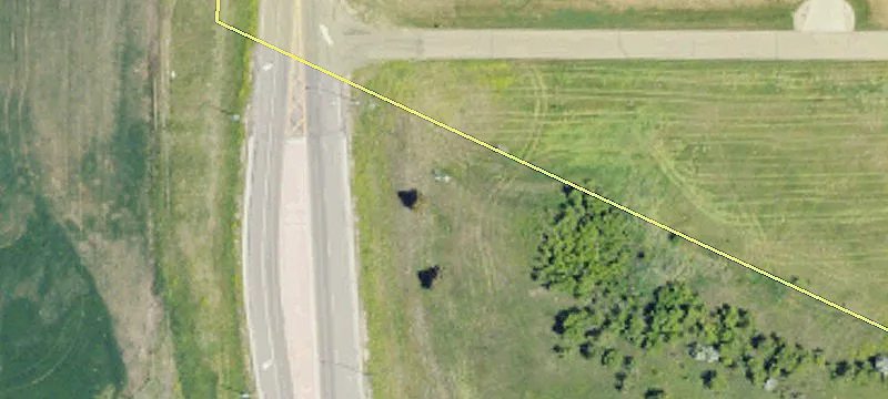 Commercial Land with High Visibility