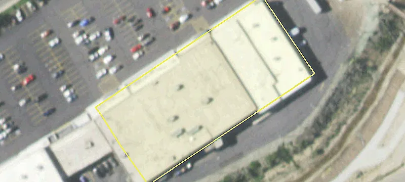 Renovated Retail Space For Rent
