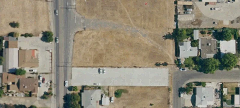 Land at Signalized Intersection