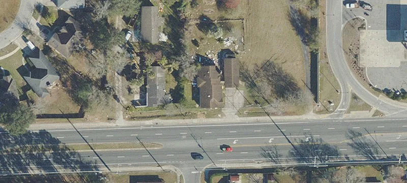 Retail Outparcel on Collins Road