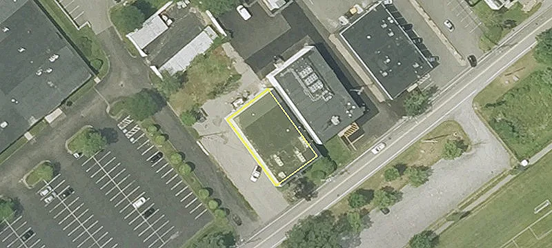 Burlington Office/Flex Freestanding Building