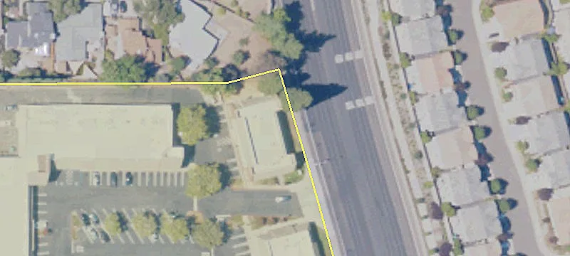 Retail Space in Roseville Center