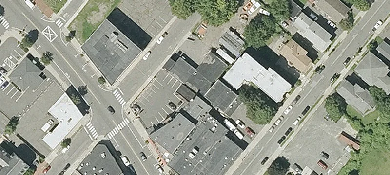 Commercial Building Near Interstate 91