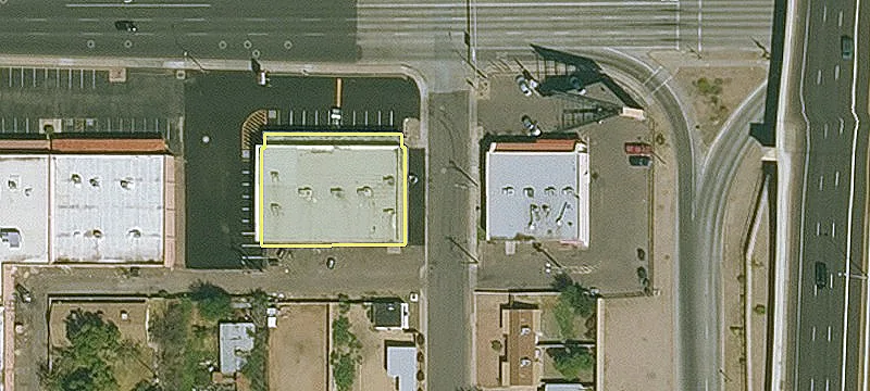 Retail Space with High Visibility