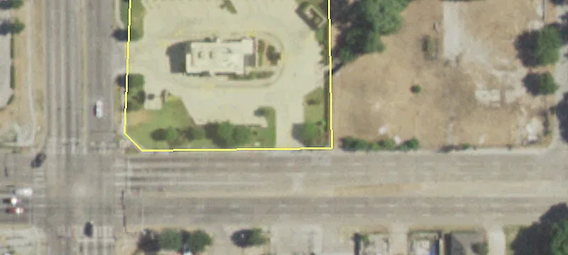 Prime Commercial Parcel For Rent