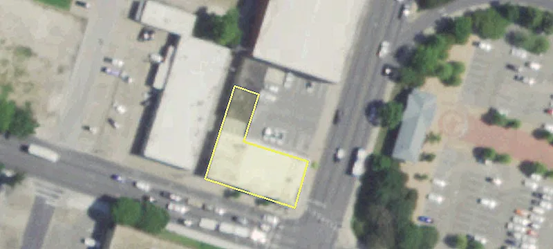 Prime Land I-35 Frontage