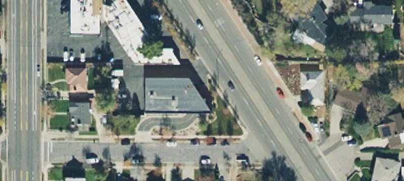 Drive-Thru Restaurant on Corner Lot