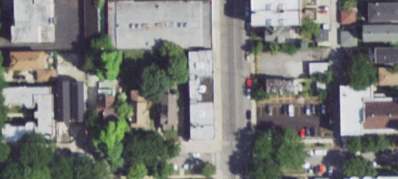 Retail Space in Dominant Center