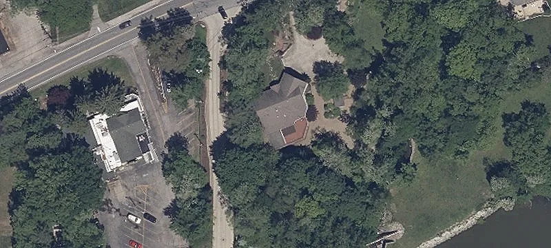 Land at Prime Intersection