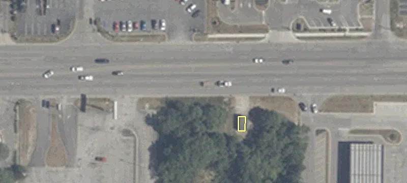 Retail Land Near Markland Mall