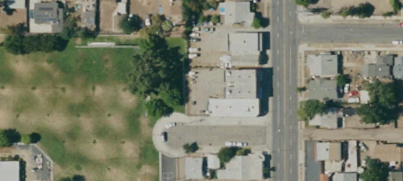 Mixed-Use Building Near Downtown Fresno