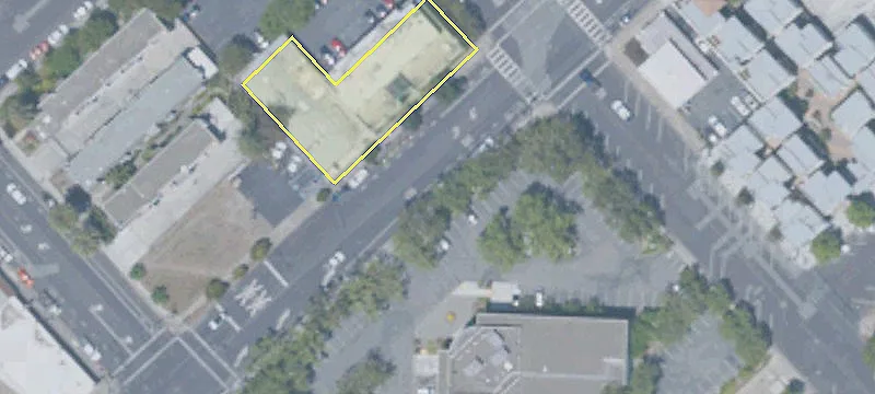 Downtown Redwood City Corner Lot