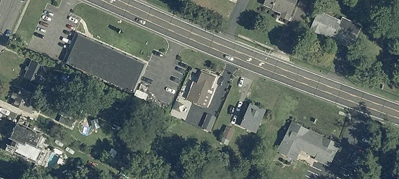 Retail Space on Highway 33