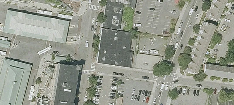 Prime Roxbury Retail/Office Opportunity