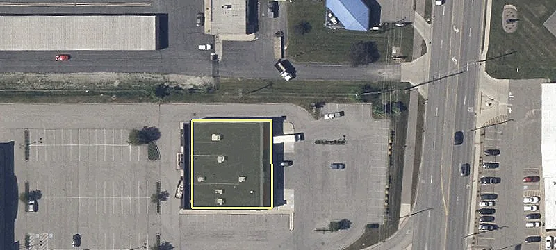 Retail Space Near Major Retailers