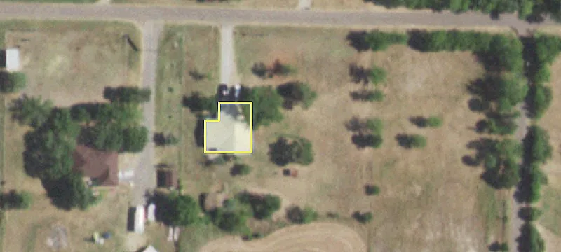 Land Convenient to Greenville