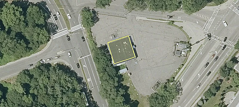 Large Land Parcel For Rent