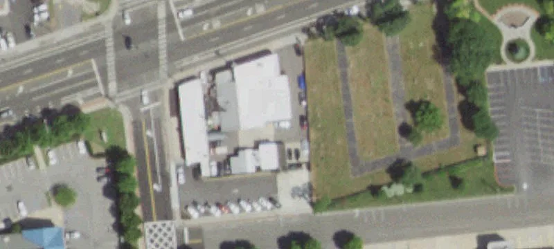 Retail Corner Property in Selden