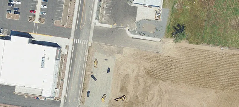 Land in Growing Molalla, Oregon