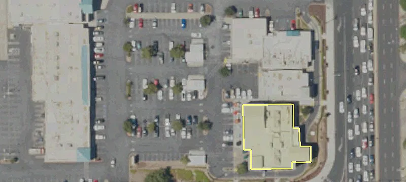 Retail Space in High-Traffic Location