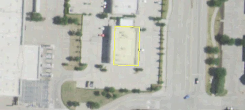 Restaurant Space in Retail Strip