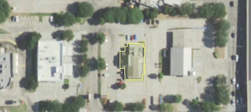 Freestanding Building with Drive-Thru