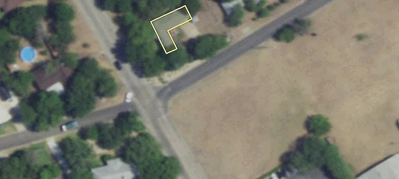 2.63 Acres Commercial Land Available