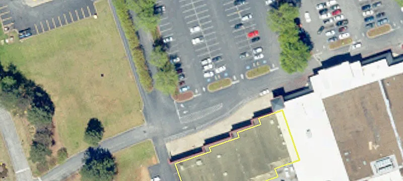 Prime Land Near Retail Corridor